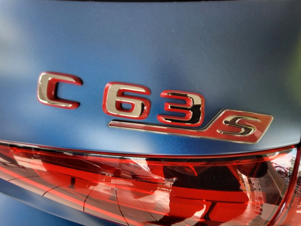 Mercedes-Benz C 63 AMG