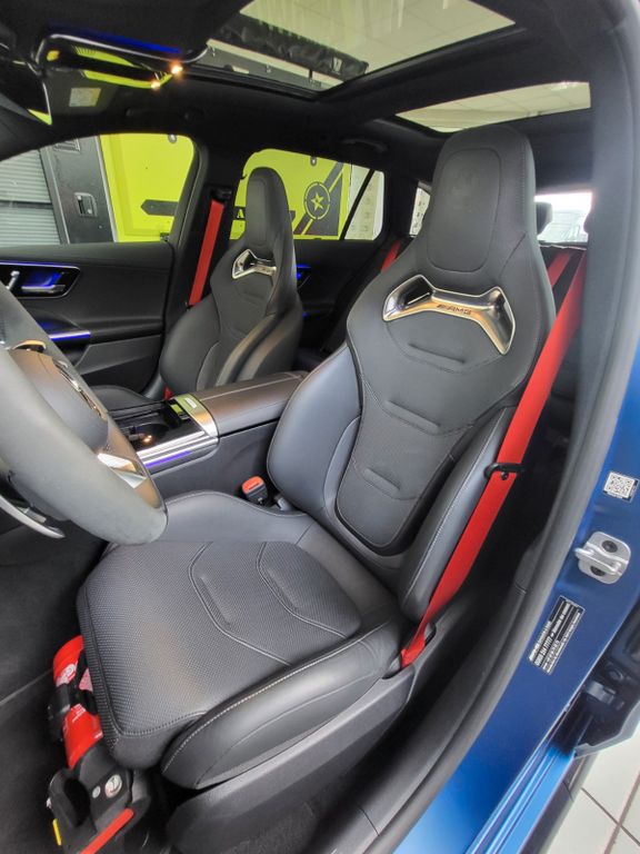 Mercedes-Benz C 63 AMG
