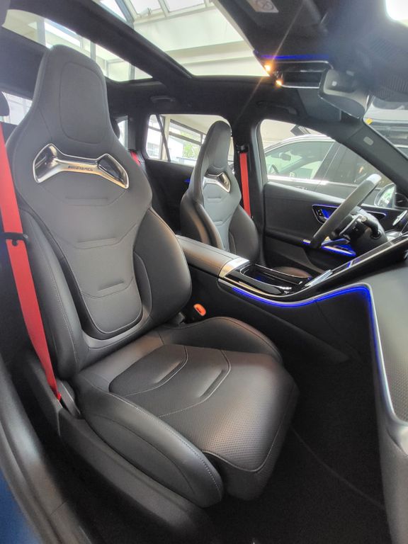 Mercedes-Benz C 63 AMG