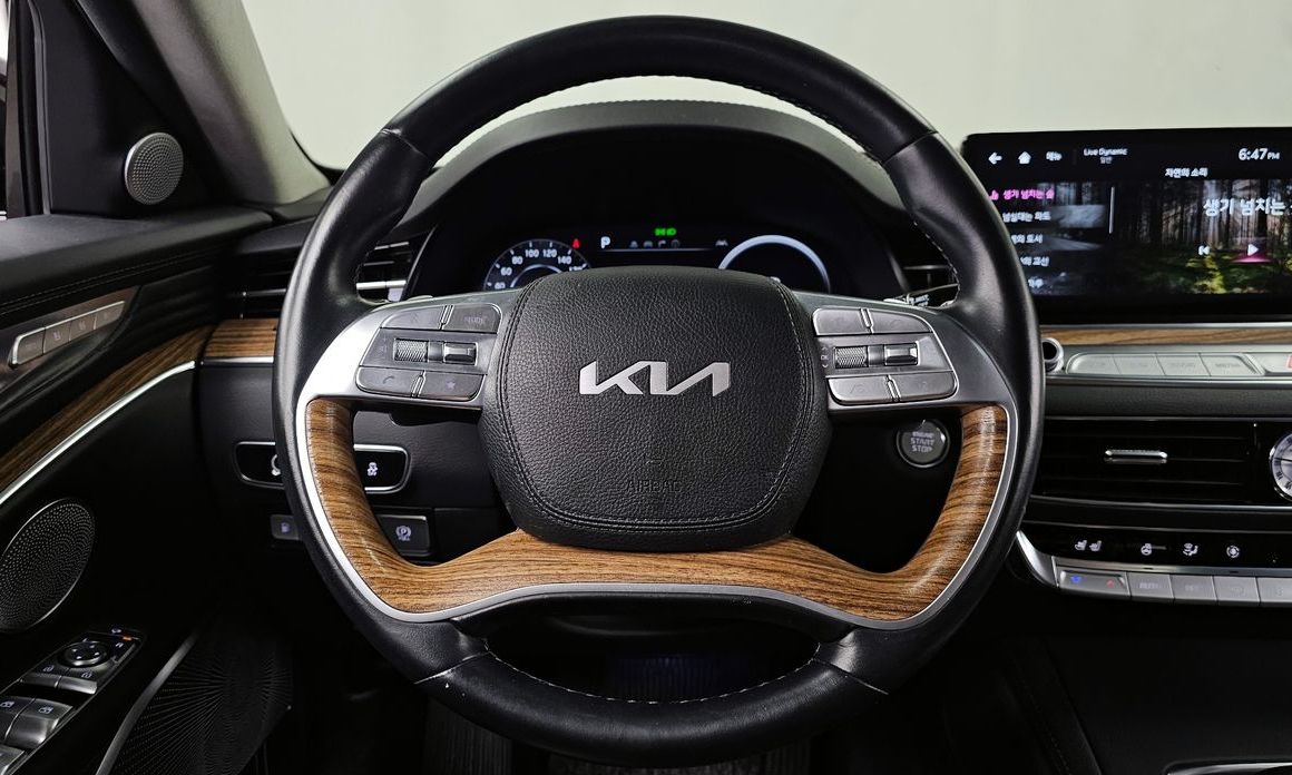 Kia K9