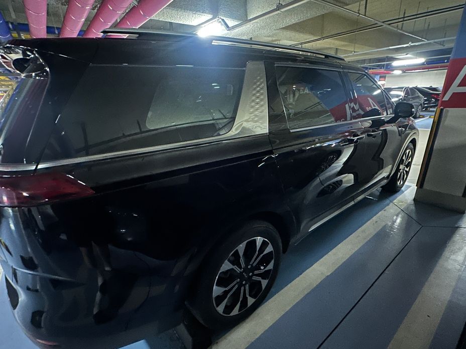 Kia Canival