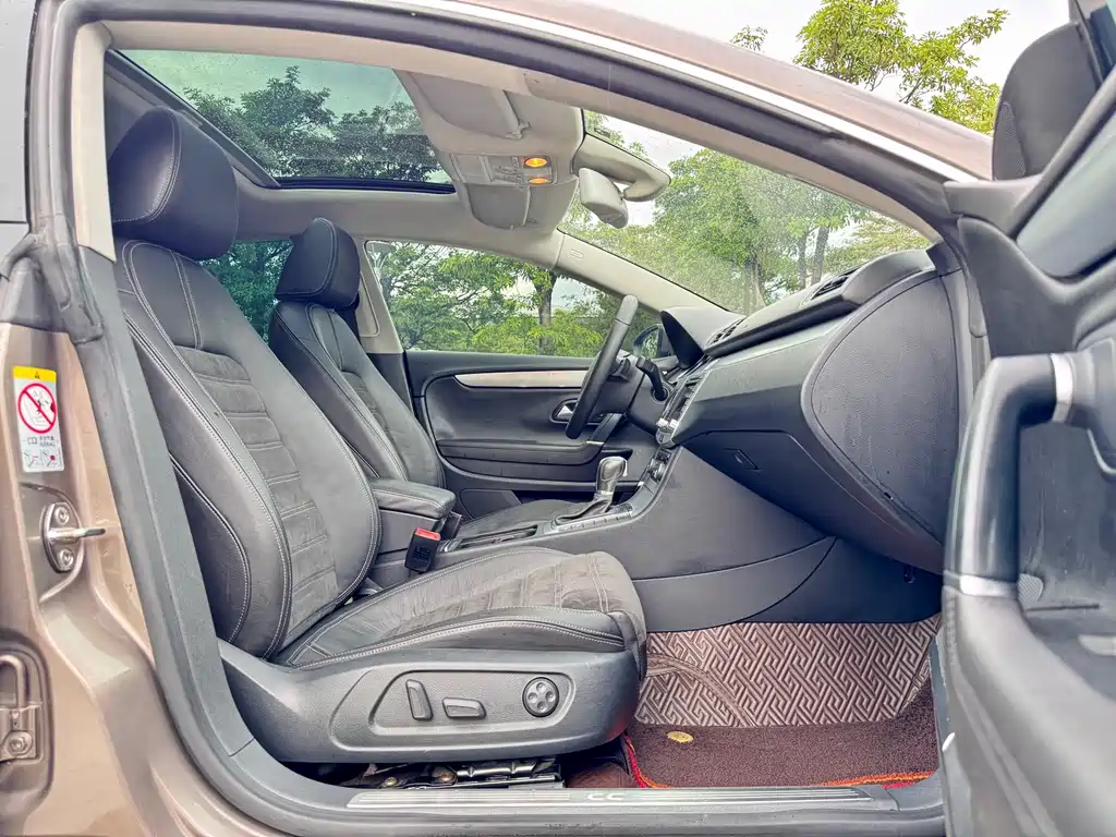 Volkswagen CC
