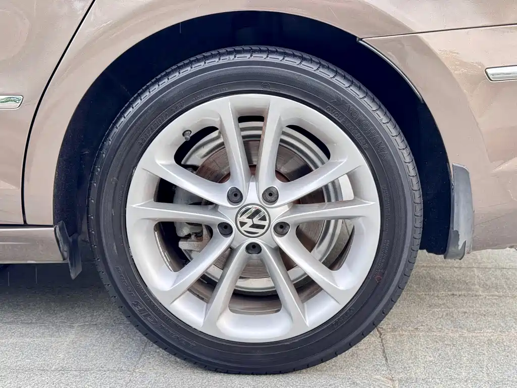 Volkswagen CC