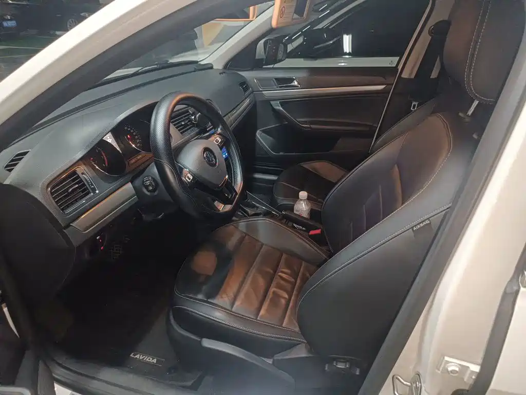 Volkswagen Lavida