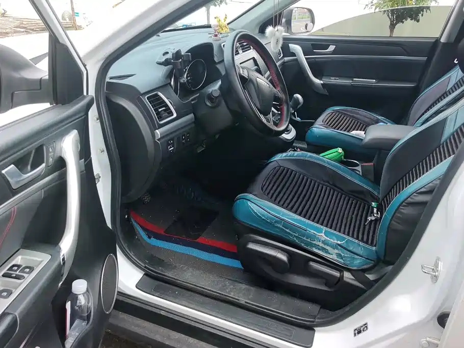 Haval M6