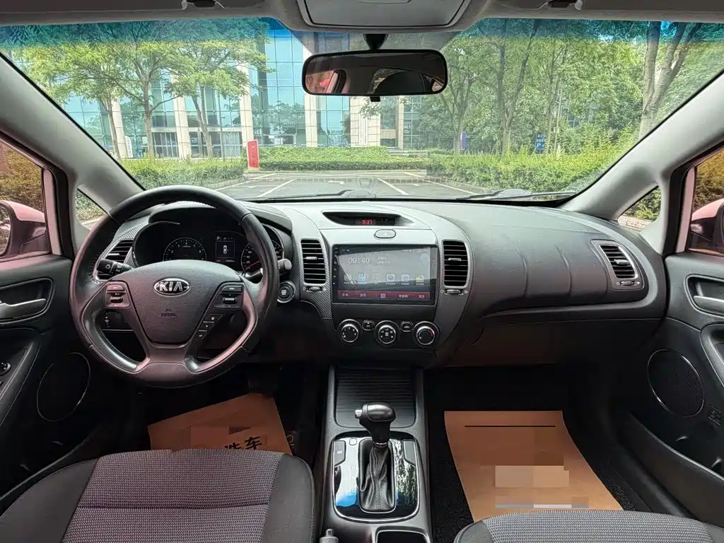 Kia K3
