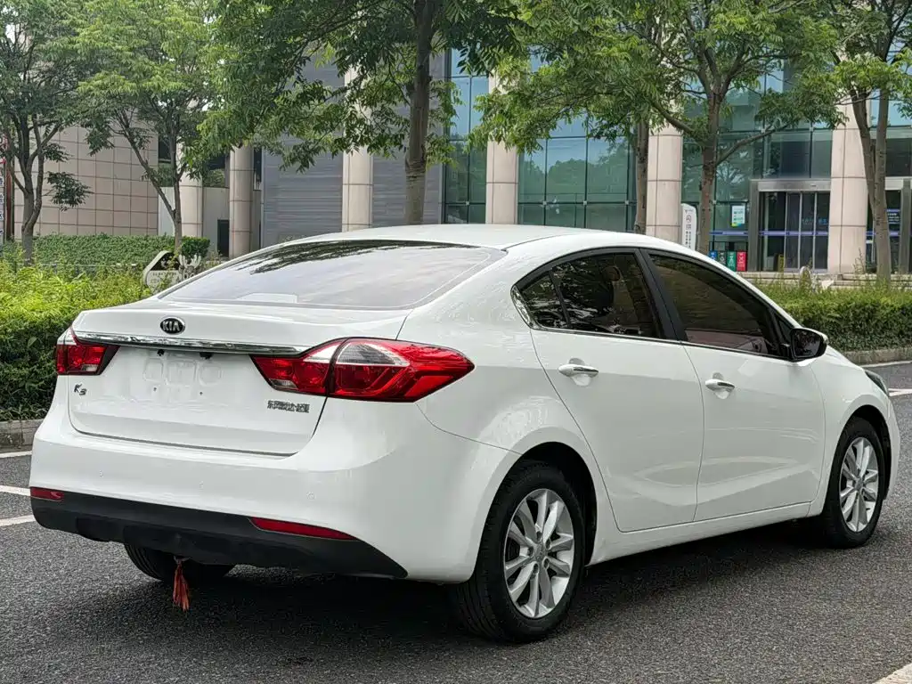 Kia K3