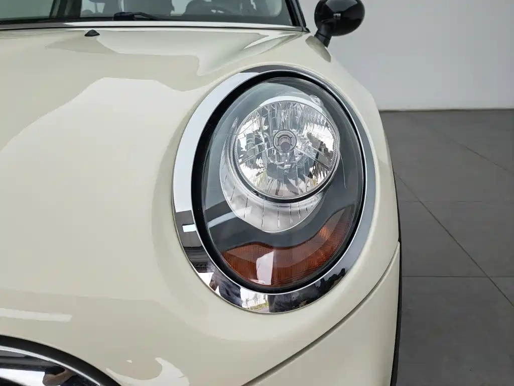 MINI Mini