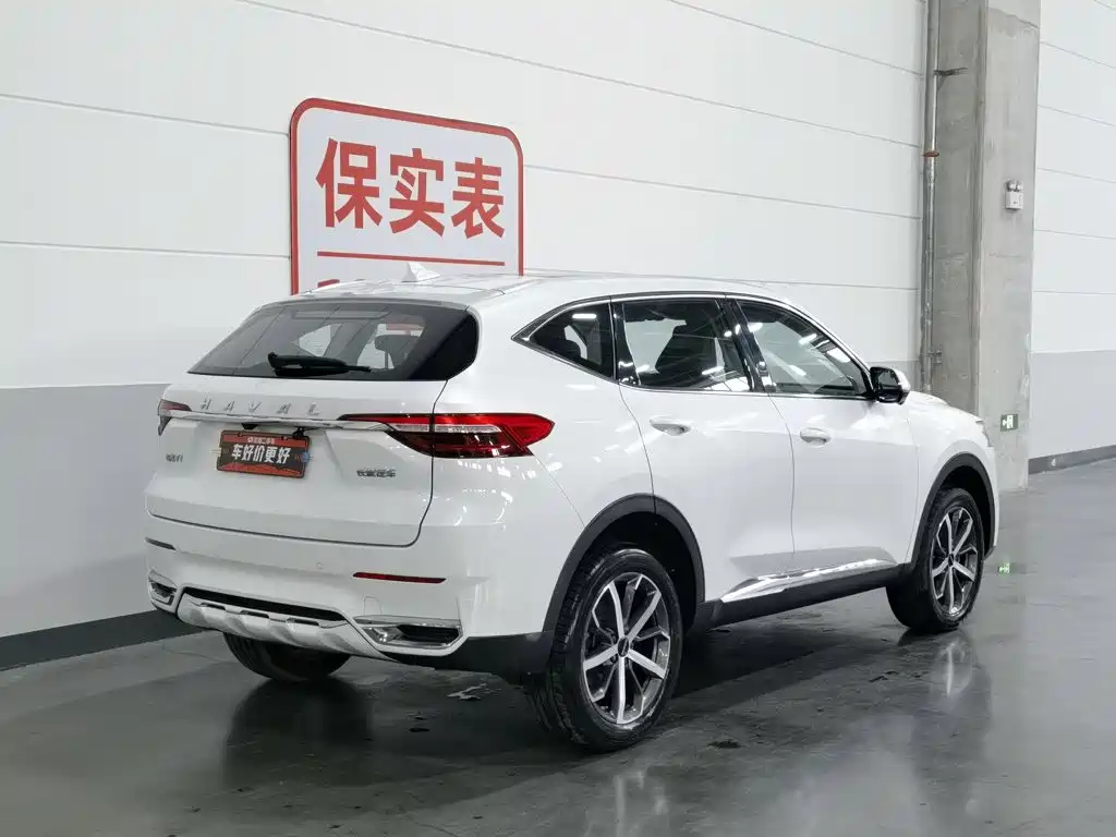 Haval F7