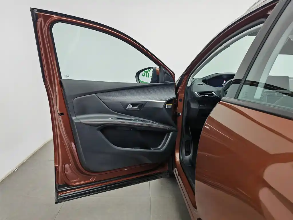 Peugeot 4008