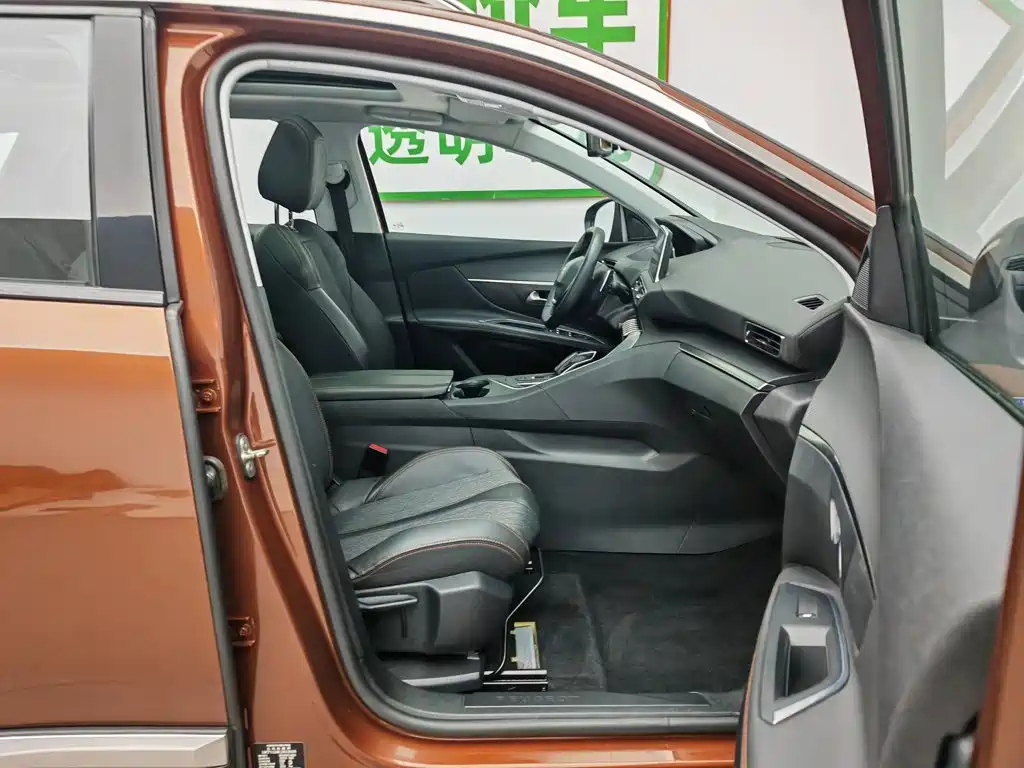 Peugeot 4008