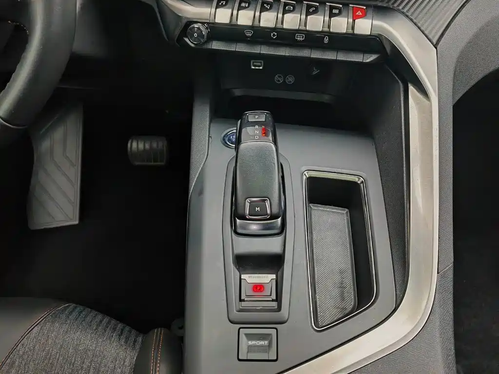 Peugeot 4008