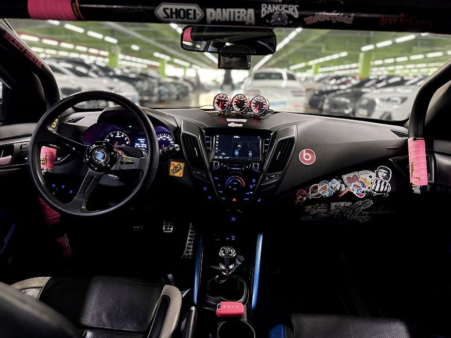 Hyundai Veloster