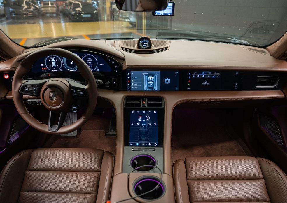 Porsche Taycan