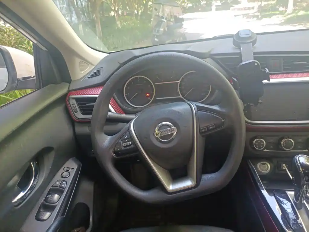 Nissan Bluebird