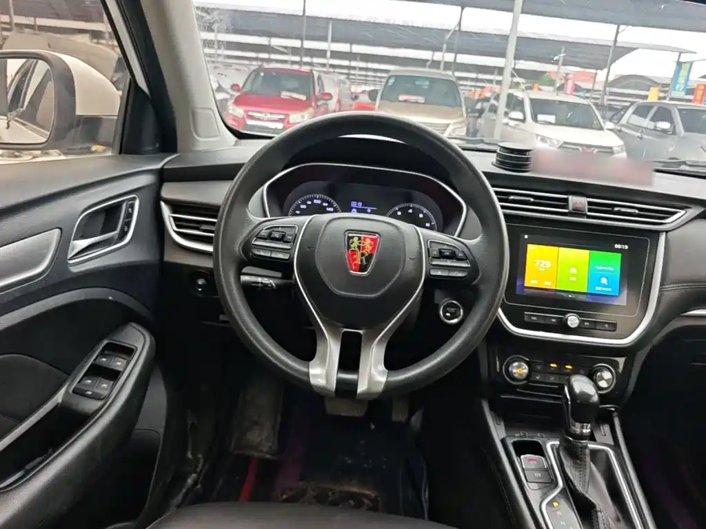 Roewe RX3