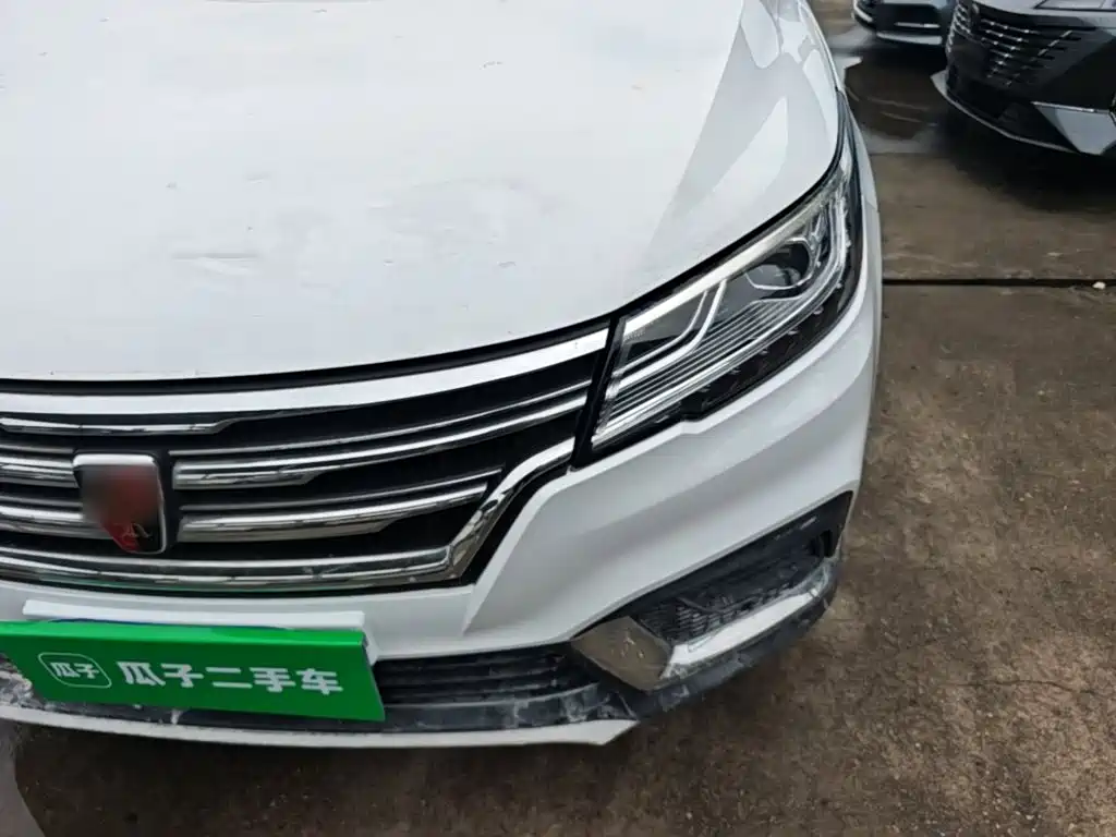 Roewe RX3