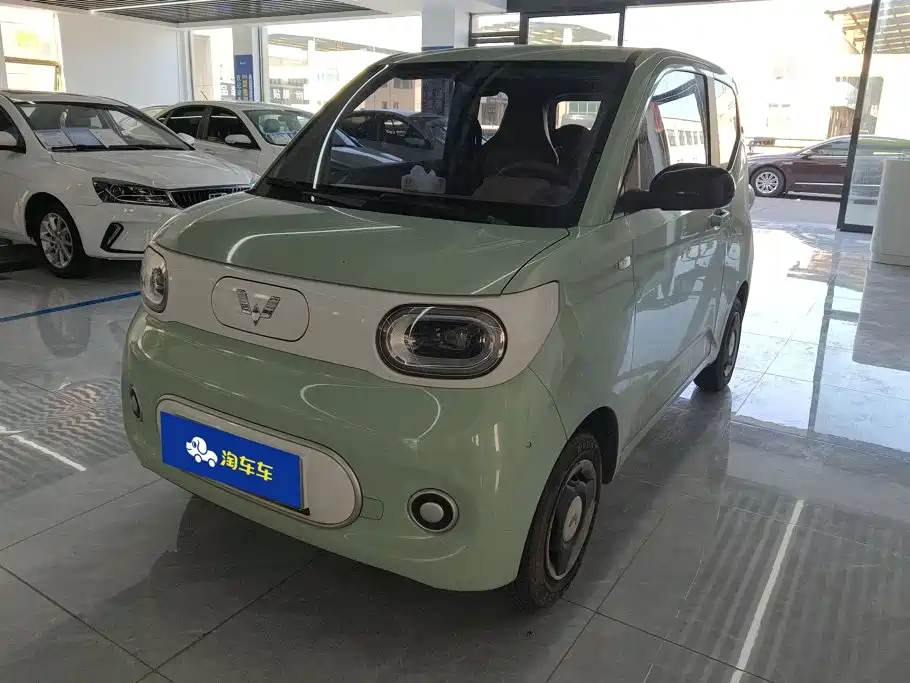 Wuling MINIEV