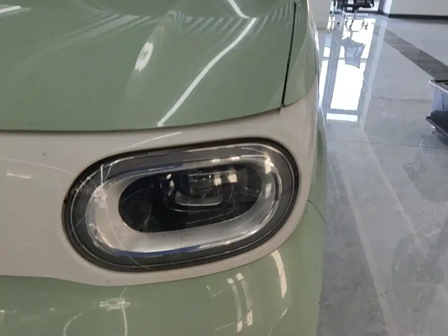 Wuling MINIEV
