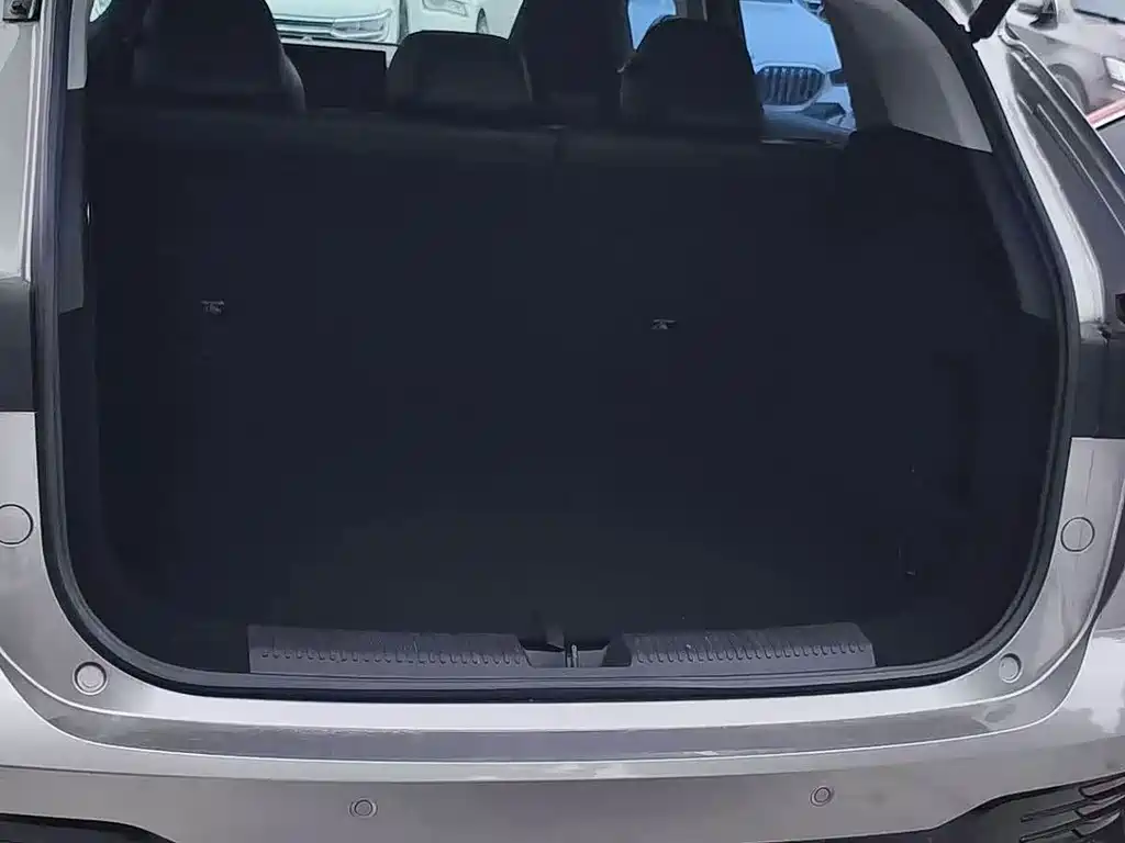 Roewe RX5