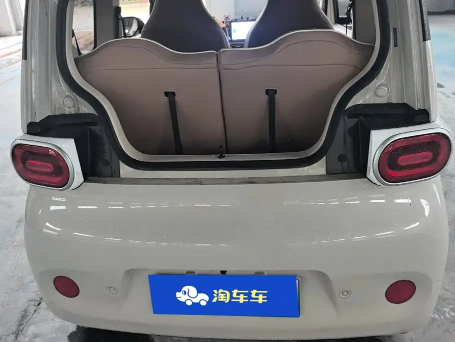 Wuling MINIEV
