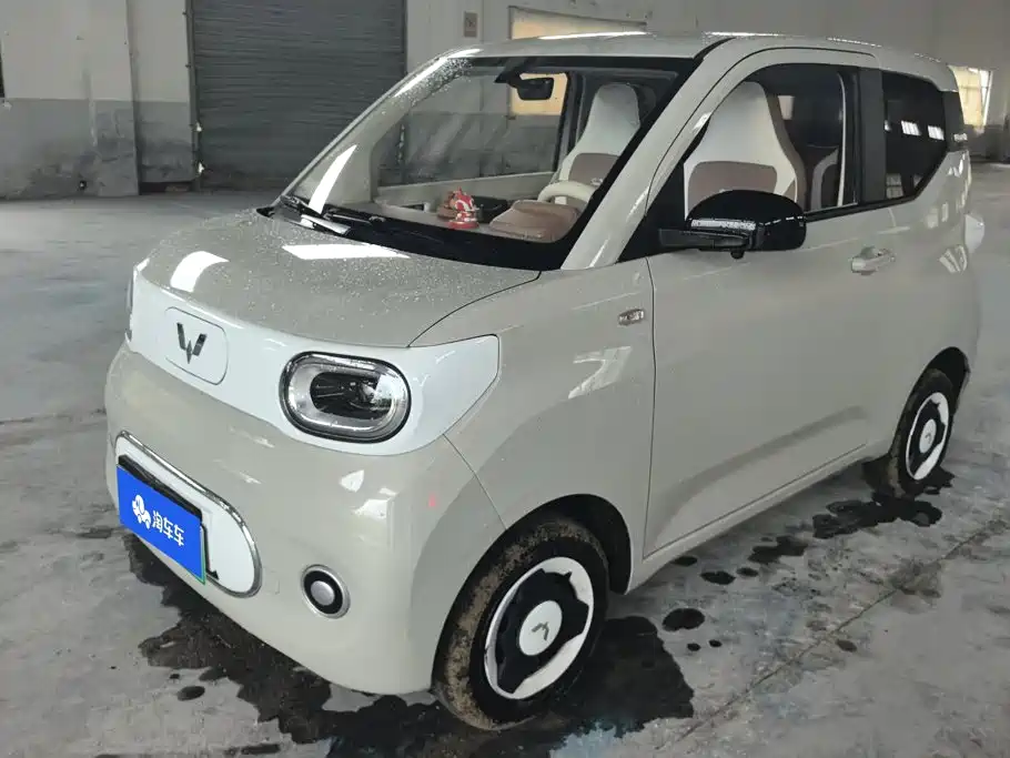 Wuling MINIEV
