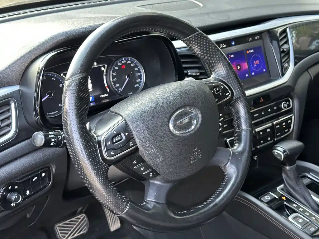 GAC Motor Trumpchi GS7