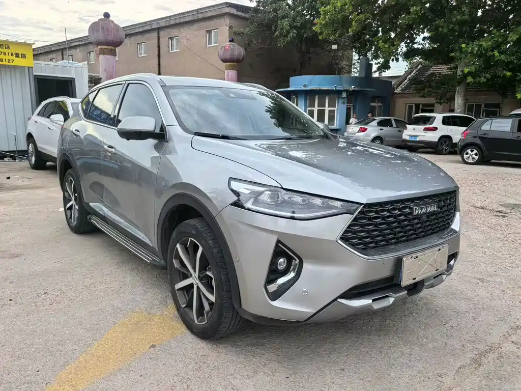 Haval F7
