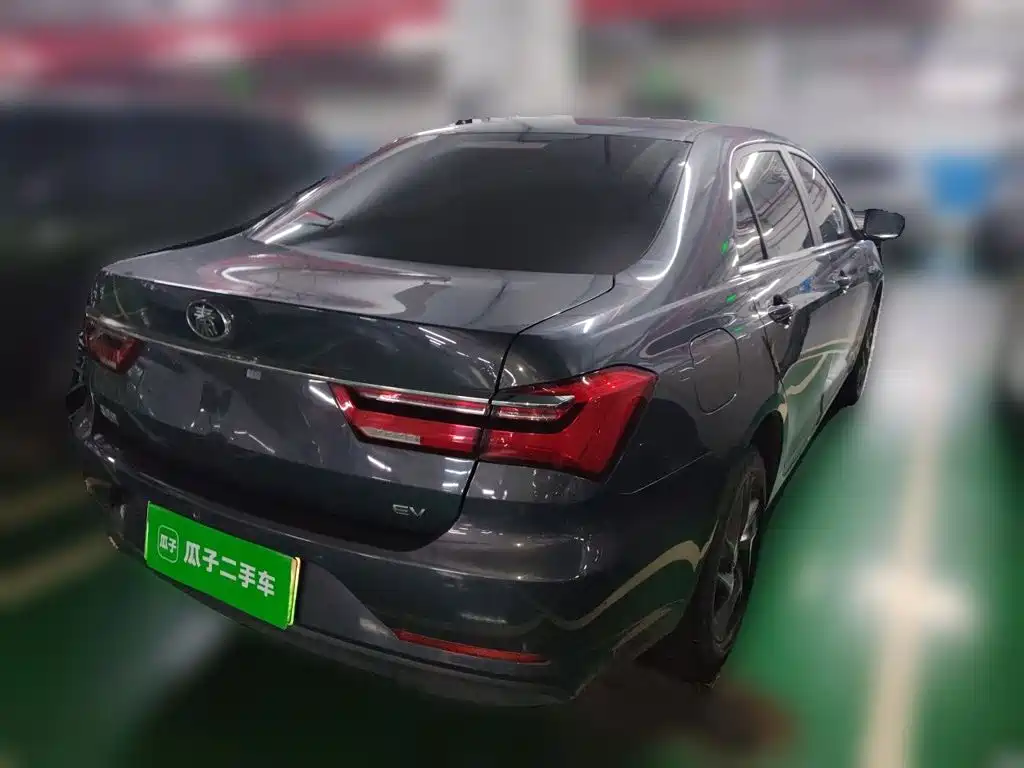 BYD Qin NEV