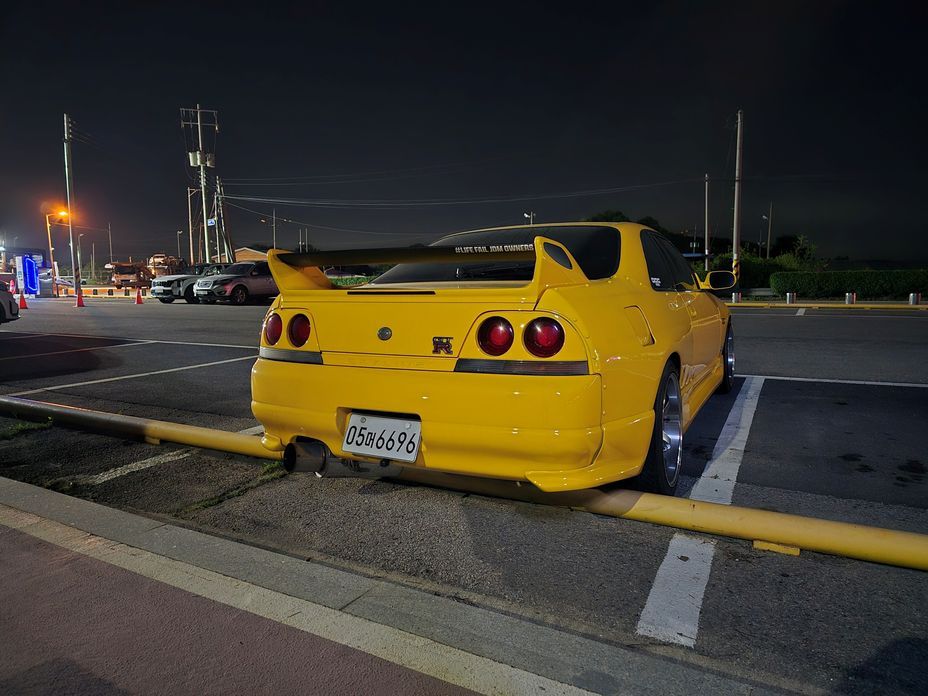 Nissan Skyline