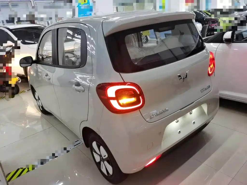 Wuling MINIEV