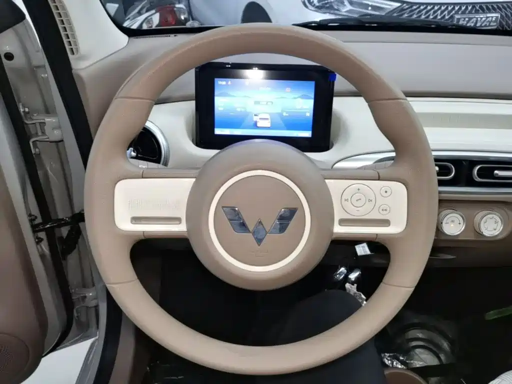 Wuling MINIEV