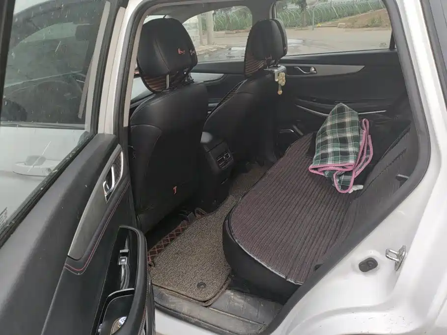 Changan CS75