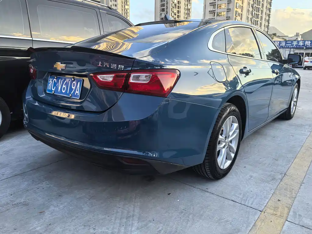 Chevrolet Malibu XL