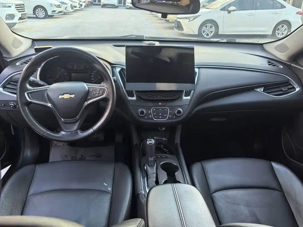 Chevrolet Malibu XL