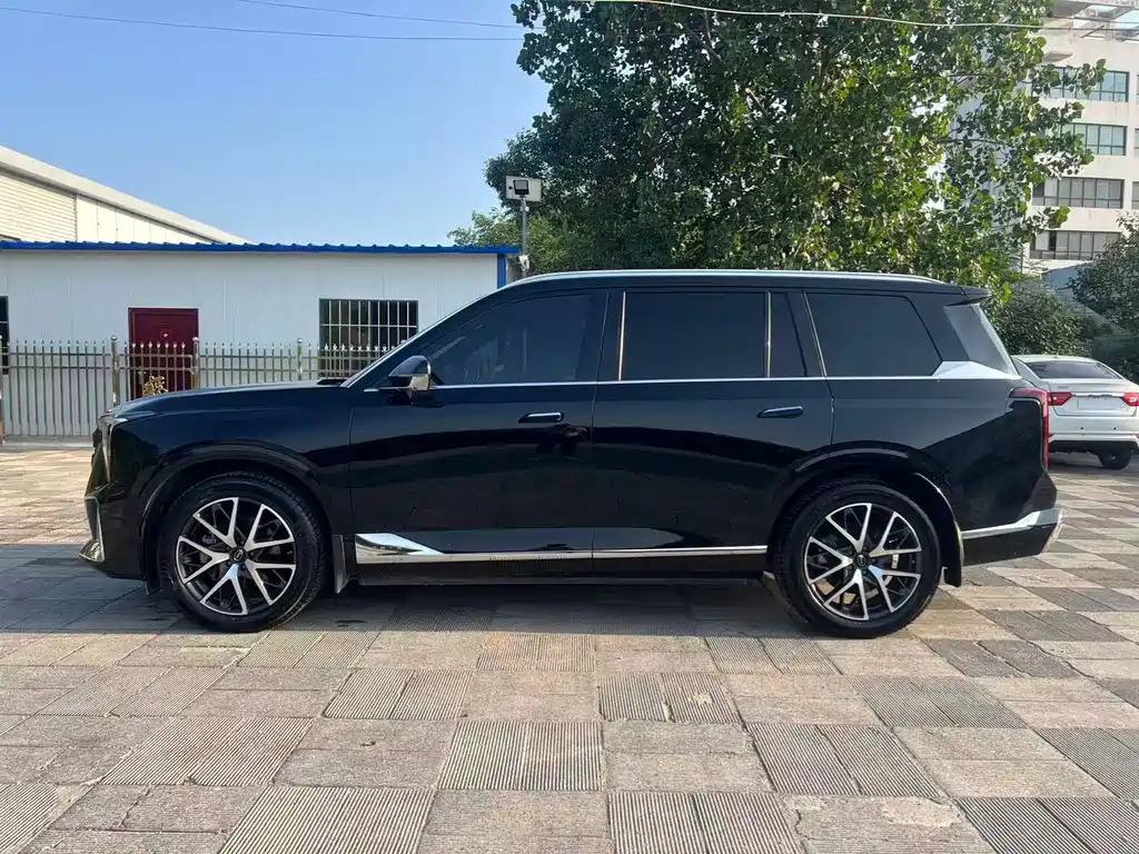 GAC Motor Trumpchi GS8