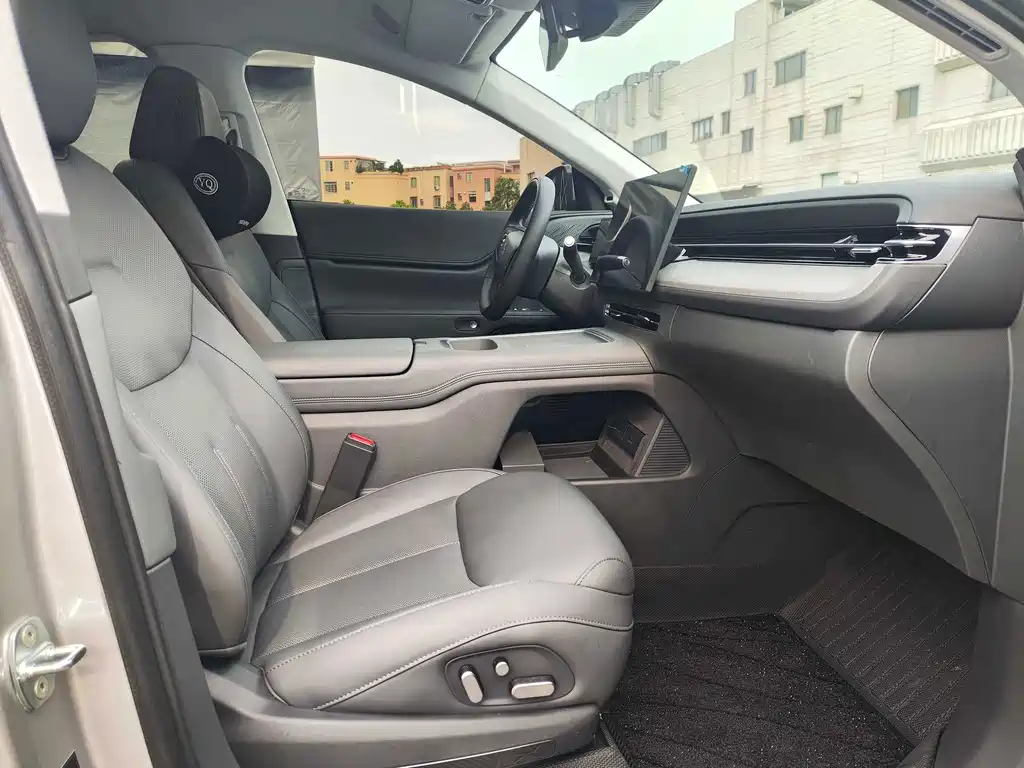 XPeng G6