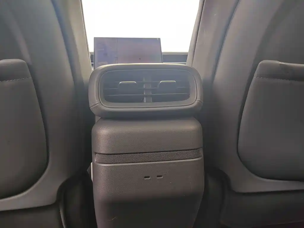 XPeng G6