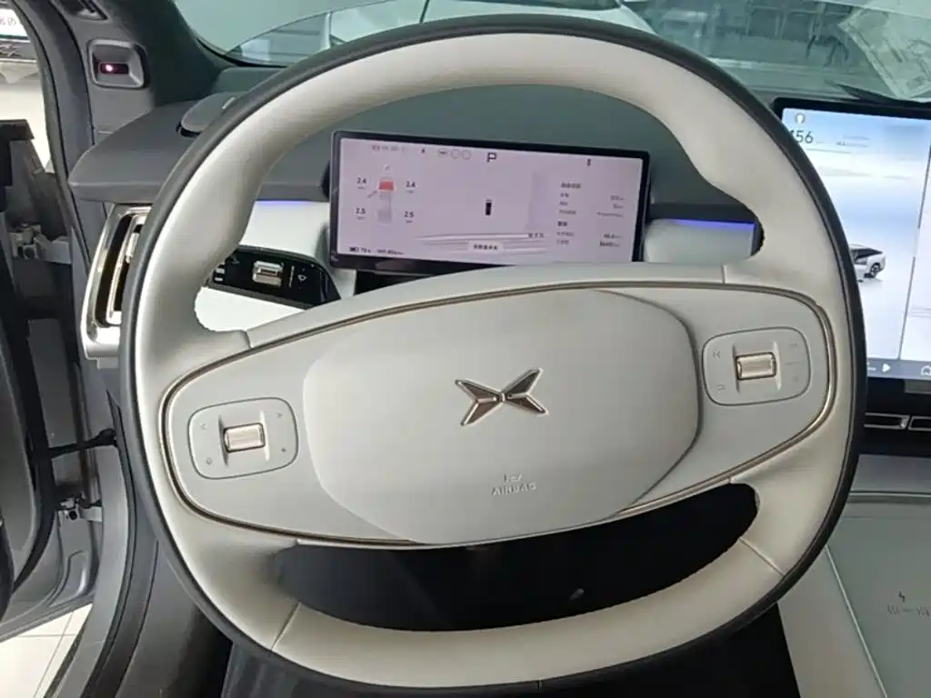 XPeng P7+