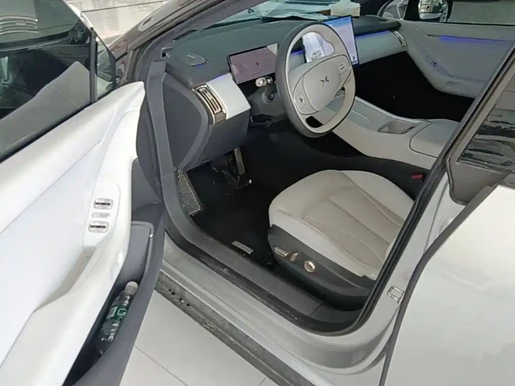 XPeng P7+