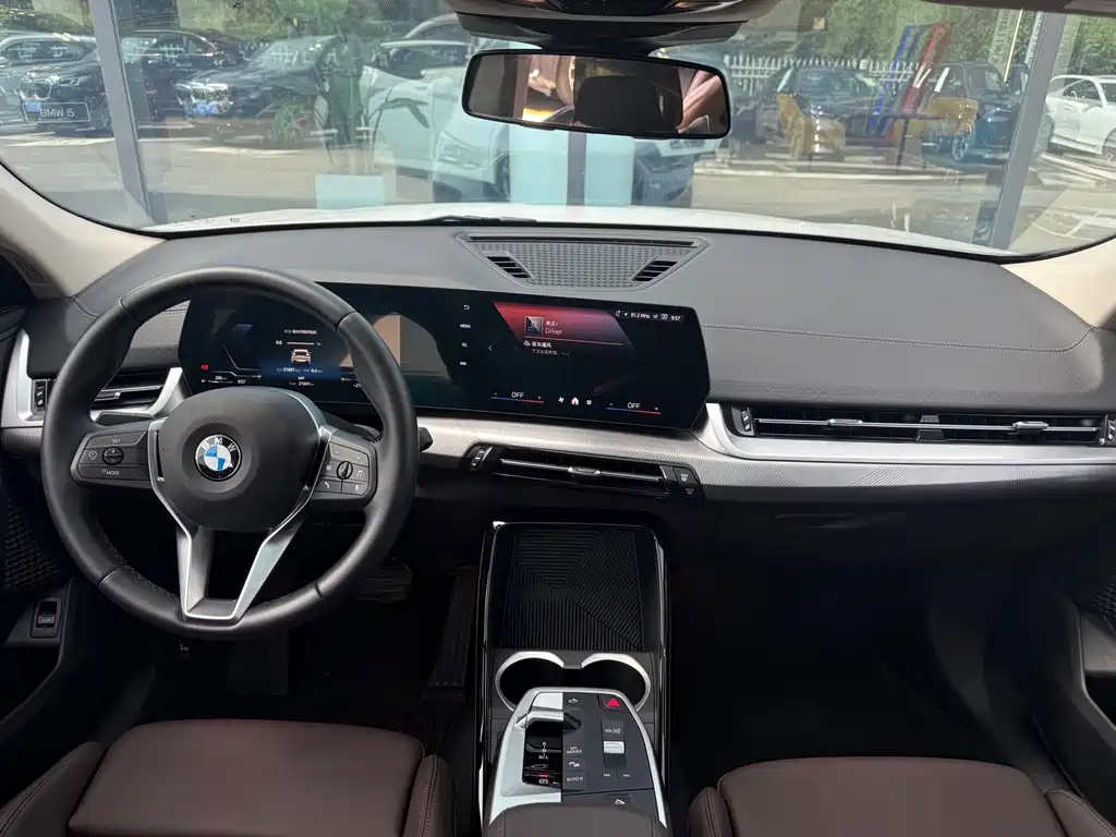 BMW X2 (Import)