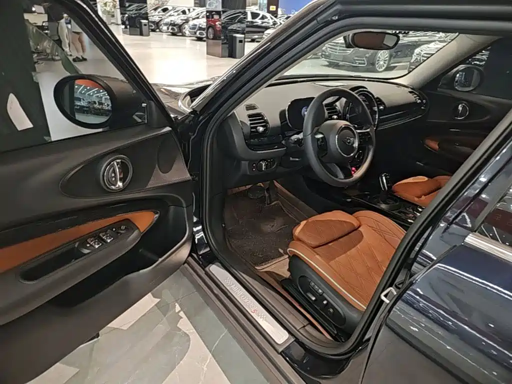 MINI Mini Clubman