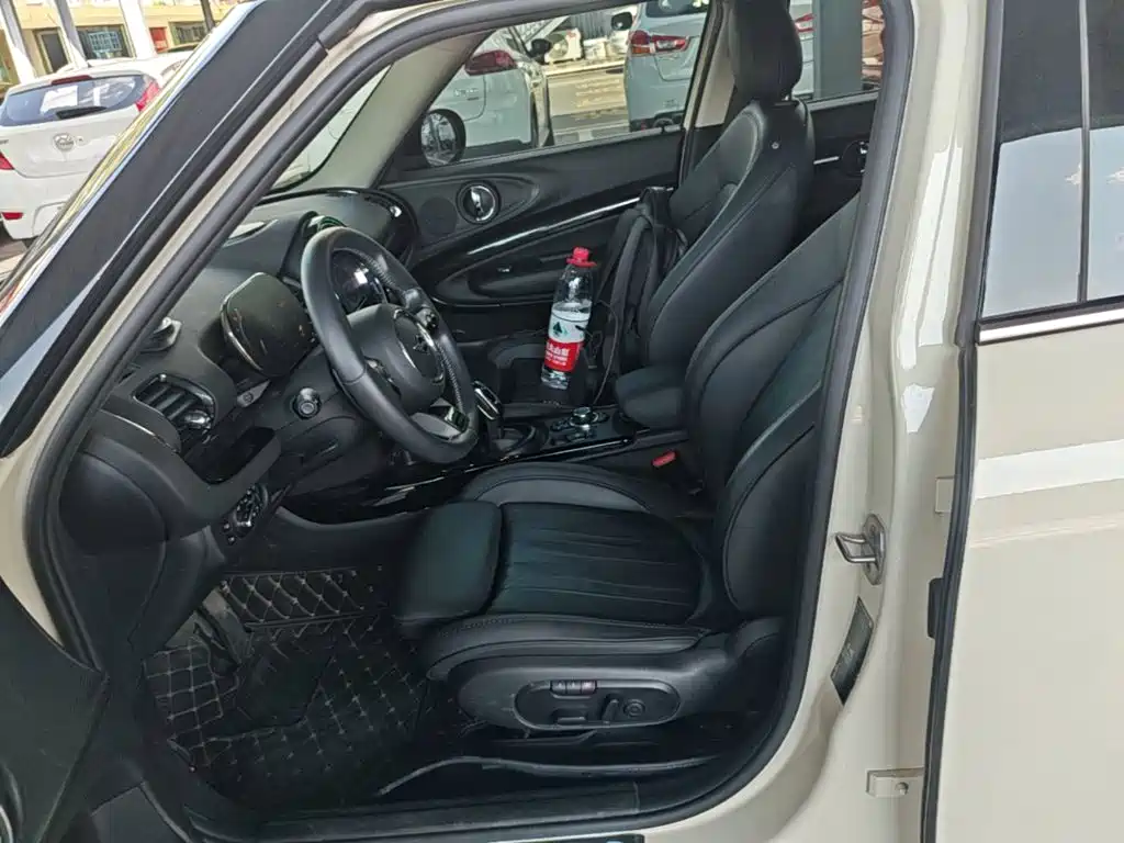 MINI Mini Clubman