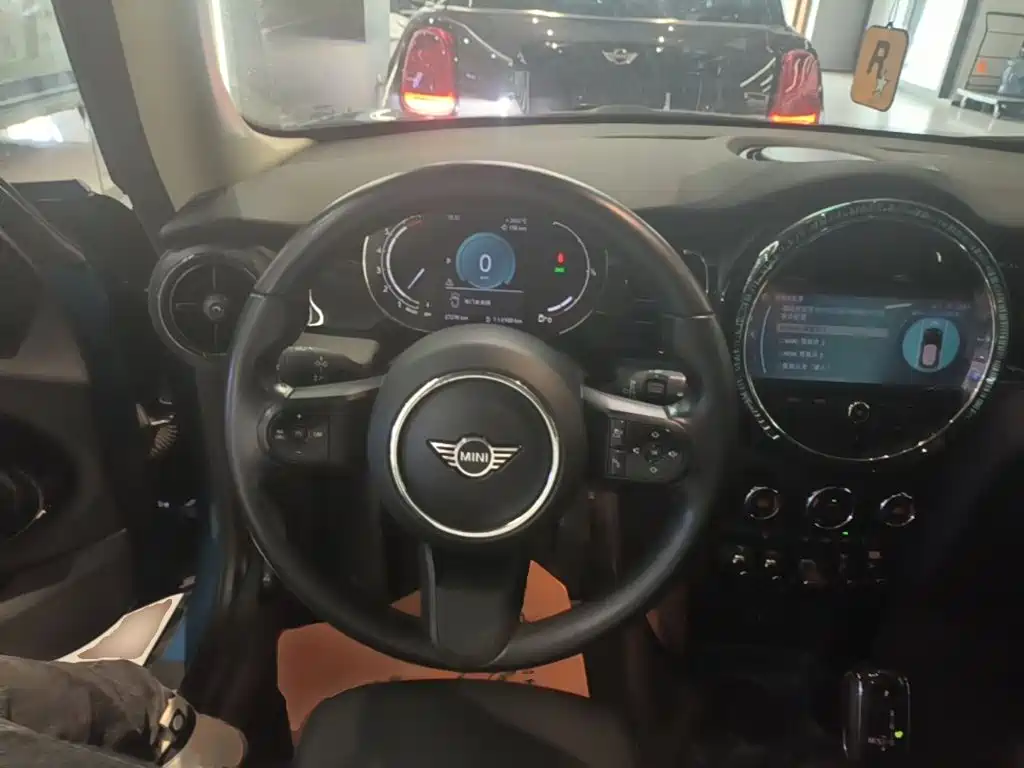 MINI Mini