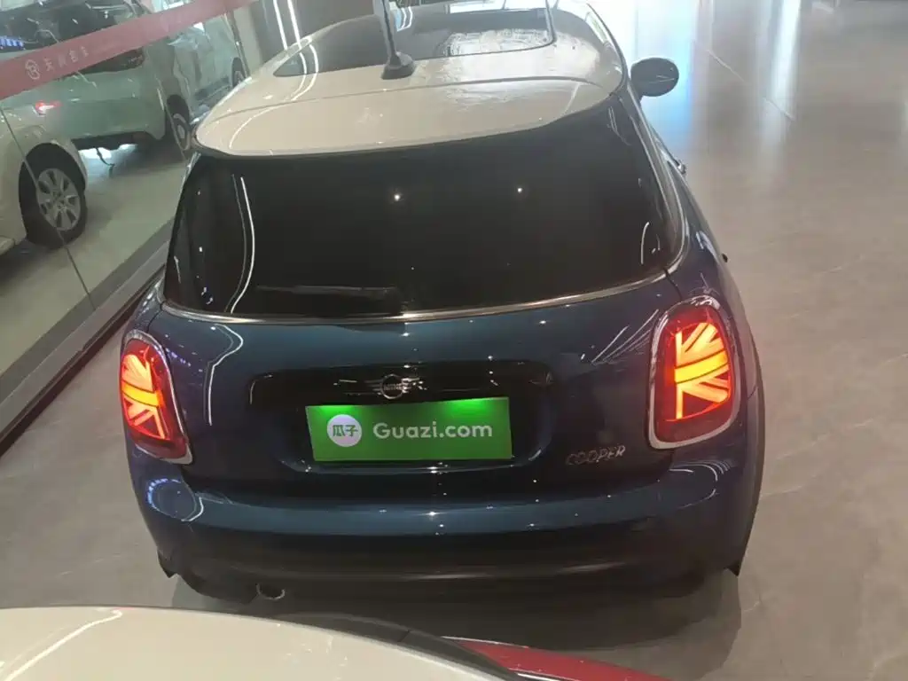 MINI Mini