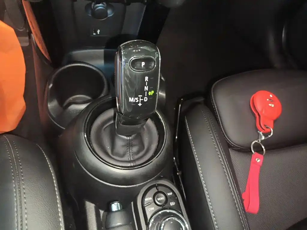 MINI Mini