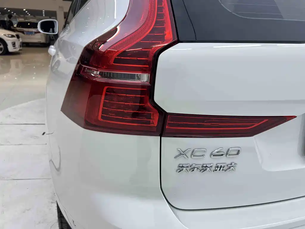 Volvo XC60 PHEV