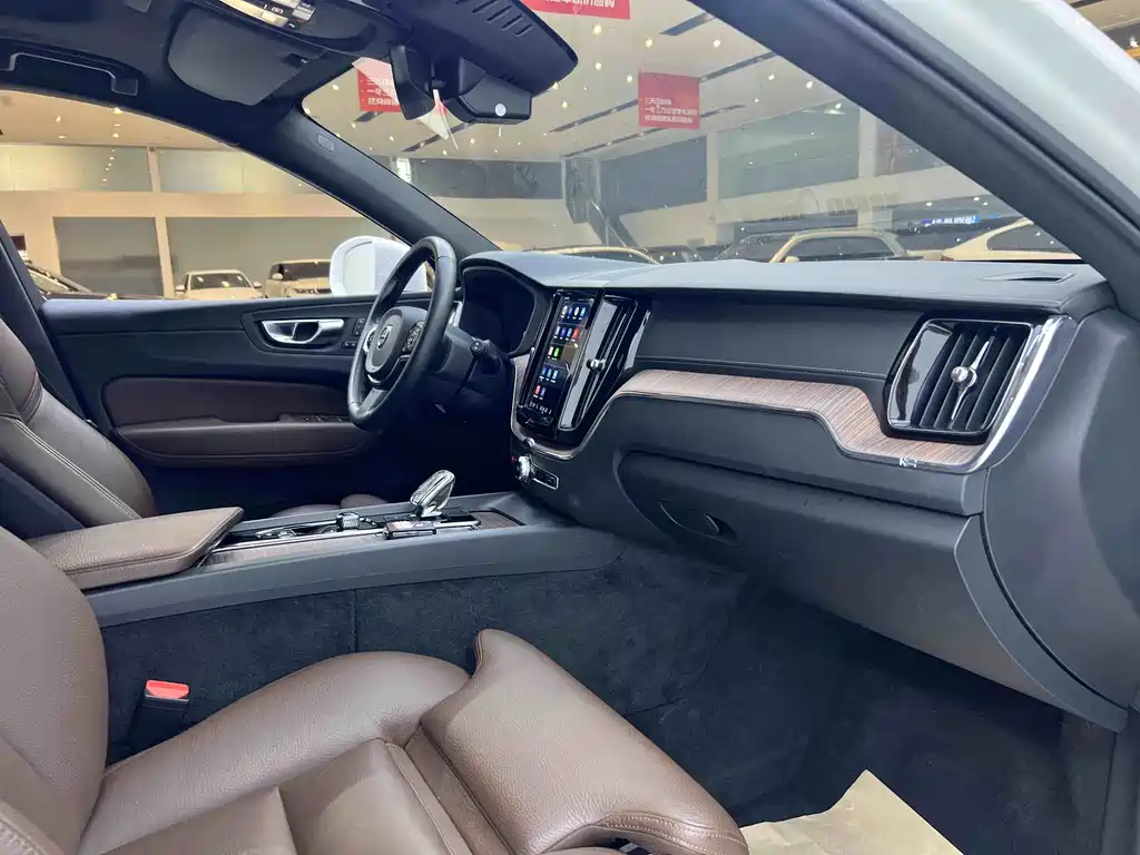 Volvo XC60 PHEV