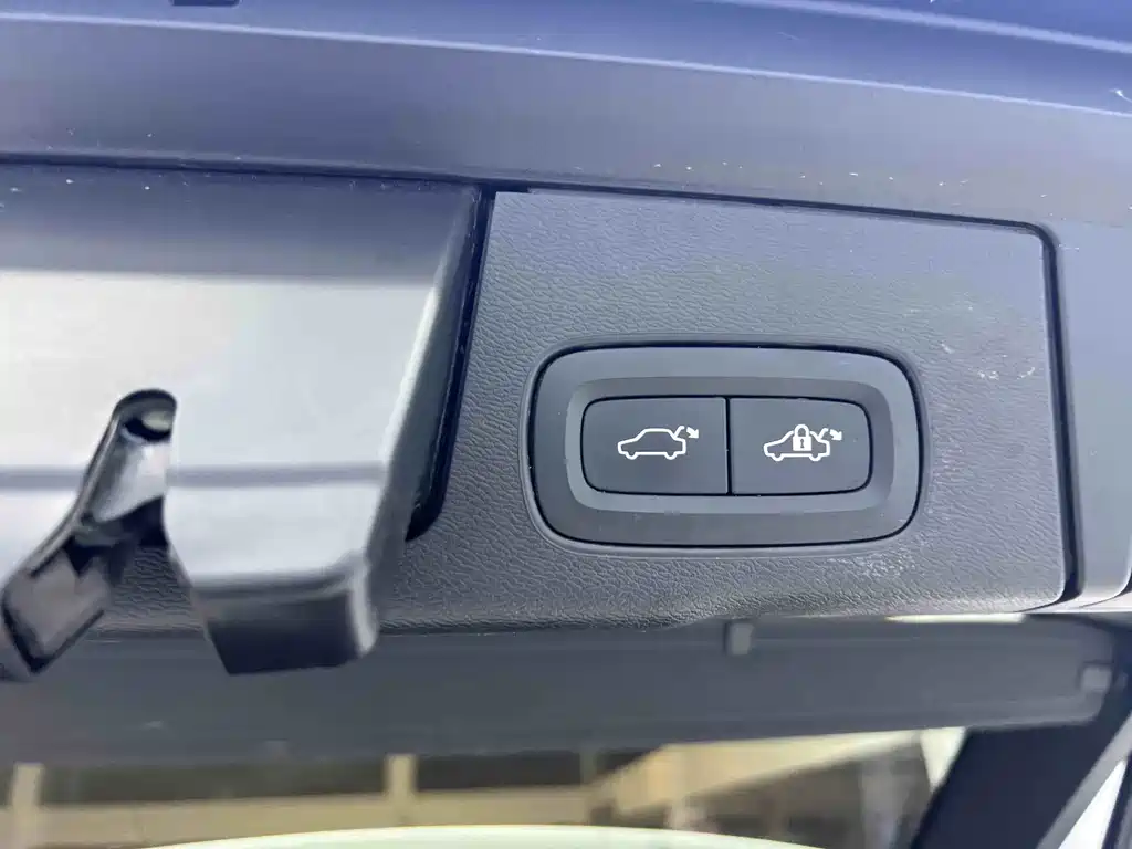 Volvo XC60 PHEV