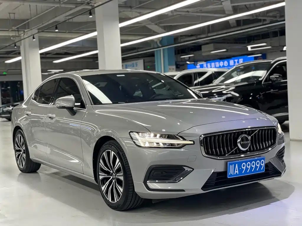 Volvo S60